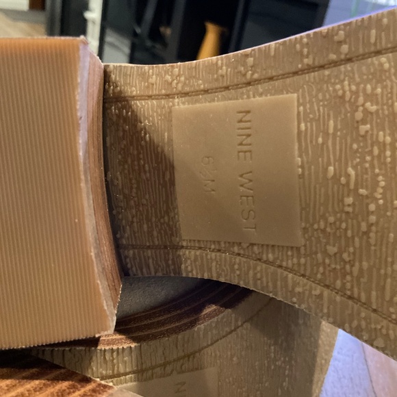 Hecee Block Heel Tailored Leather Boots Tan Suede Size 6.5 - Picture 10 of 10